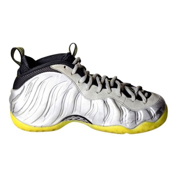 NIKE Foamposite One \